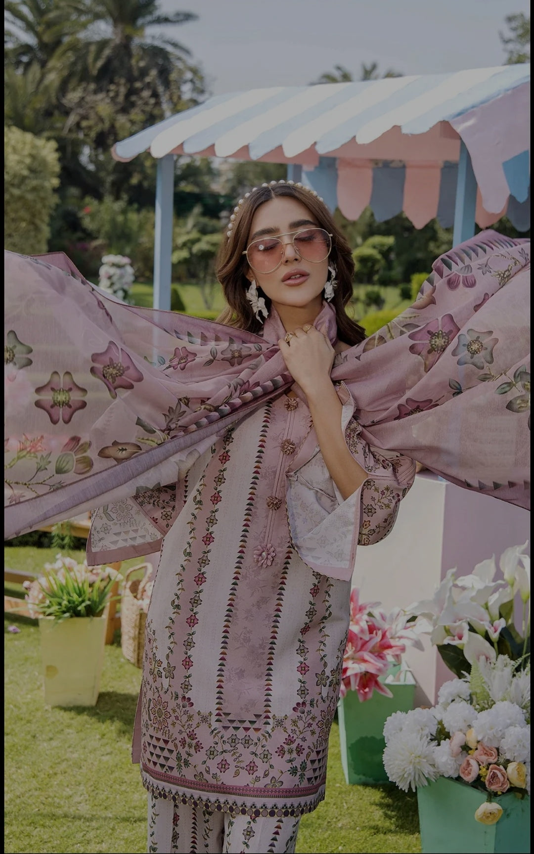 Zunaira Kurta Set With Dupatta SS-023